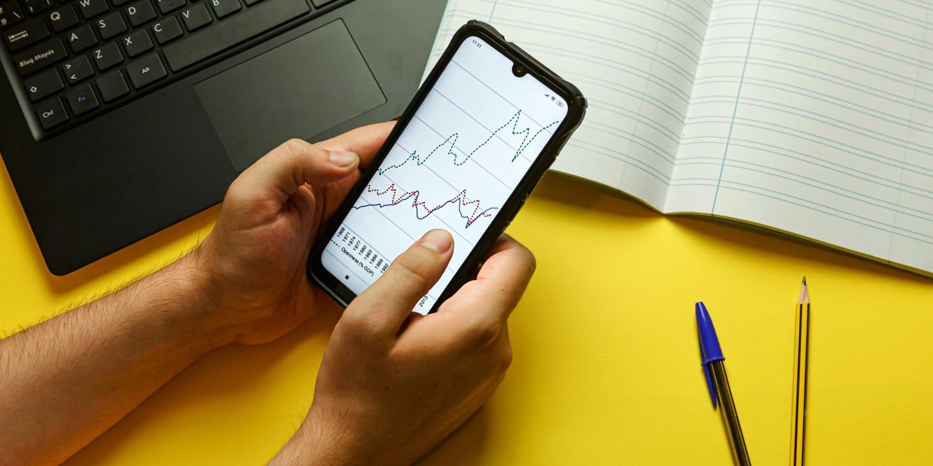 Wall Street’s December Dip Reflects Slump in Crypto-Linked and Growth Stocks