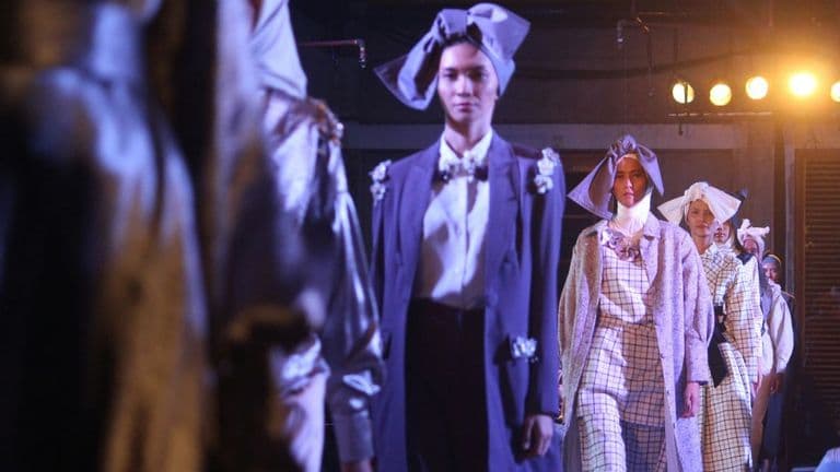 Zendaya Shines in Valentino Couture at the 2024 Paris Fashion Week