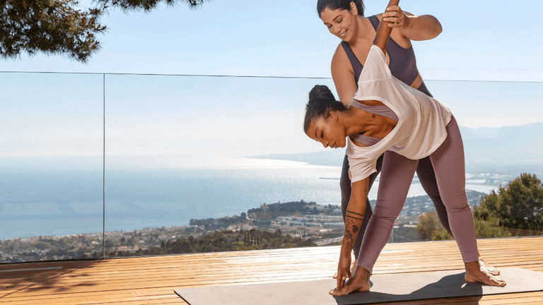 Americans Embrace Hybrid Wellness Lifestyle as Outdoor Activity and Digital Balance Become New Cultural Standard