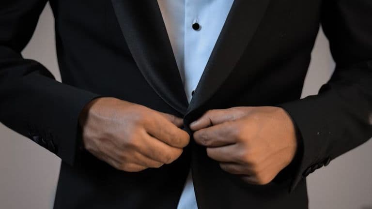 Tuxedos and Mascot Heads: Lee Corso’s Farewell Blends Elegance with Nostalgia