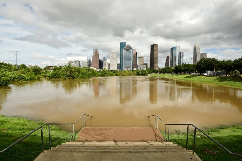 Cities in decline: denver and dallas on the brink of