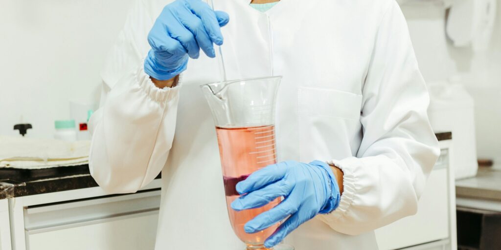 Researchers Warn Common Consumer Chemical Linked to Liver Disease and Cancer